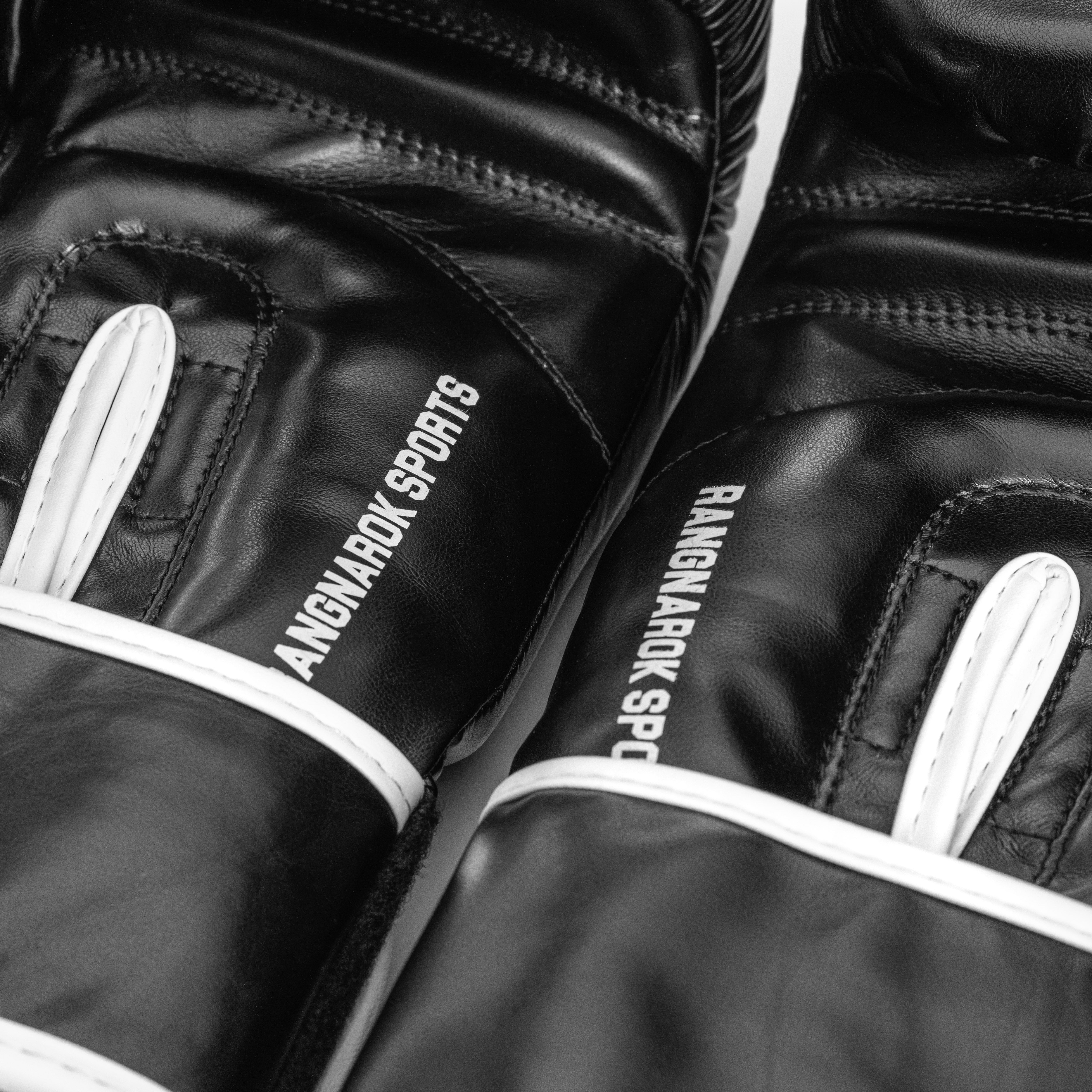 Ragnarok Sports Boxhandschuhe Schwarz