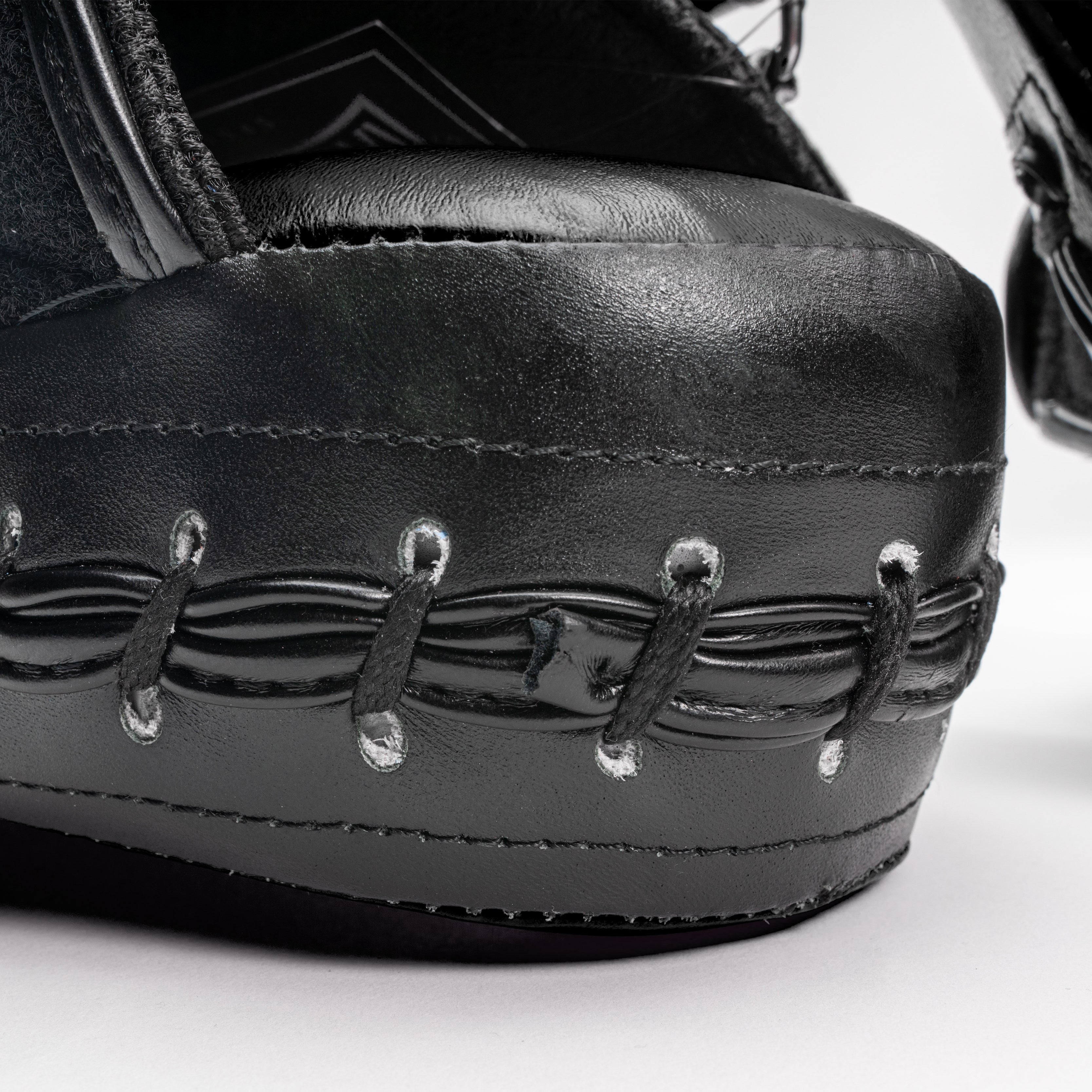 Boxpratzen Ragnarok Sports Schwarz