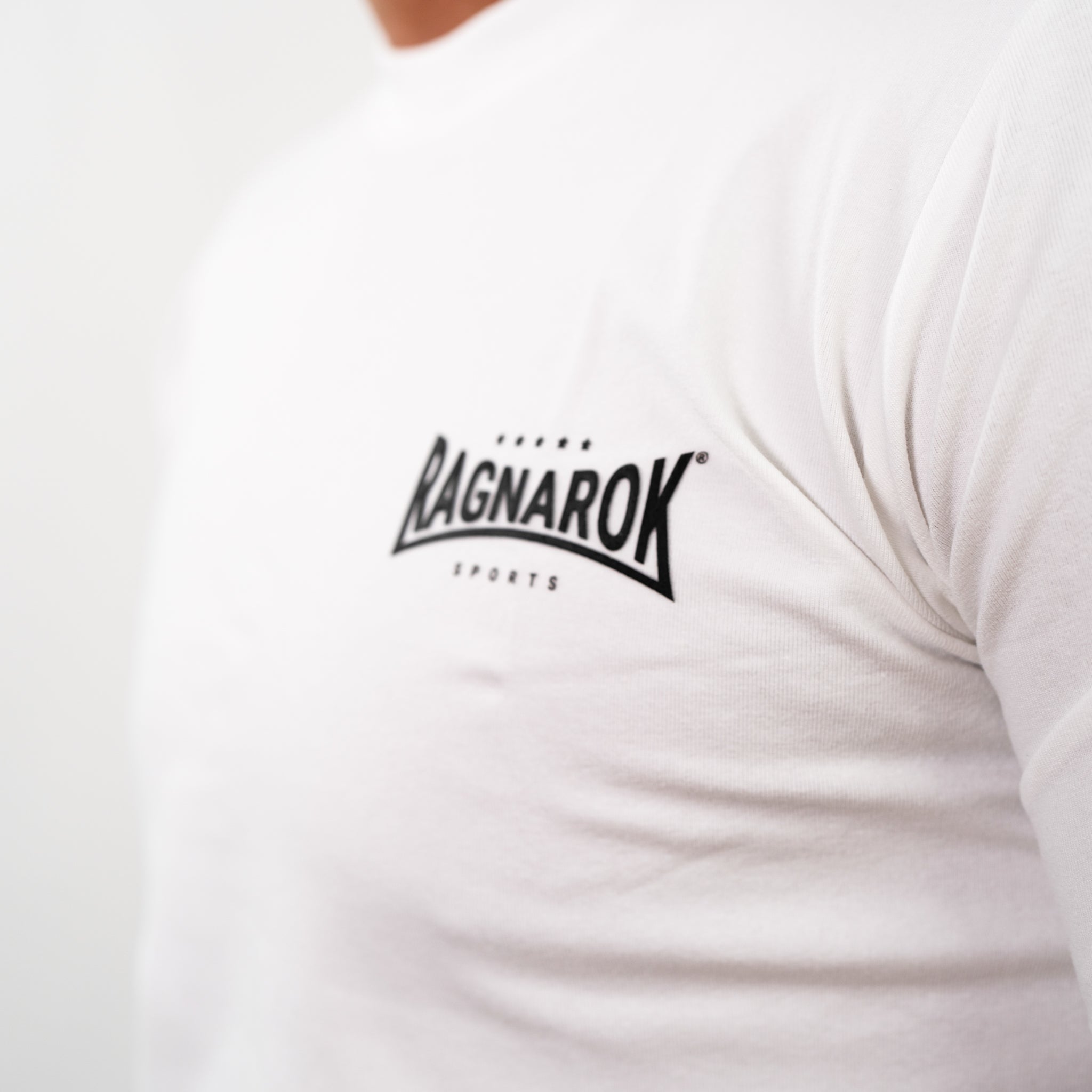 Slim Fit T-Shirt Classic Logo Ragnarok Sports White
